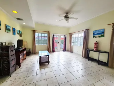 Seabeach Boulevard New Providence Paradise Island BS