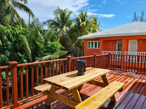 Seabeach Boulevard New Providence Paradise Island BS