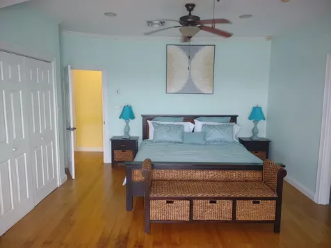 Unit 202 Bayside New Providence Paradise Island BS