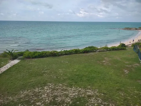 Unit 202 Bayside New Providence Paradise Island BS