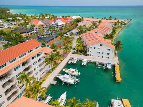 Jolly Roger Drive Grand Bahama Freeport BS