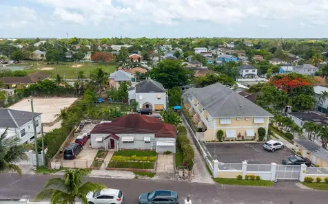 Ivanhoe Road Duplex New Providence Paradise Island BS
