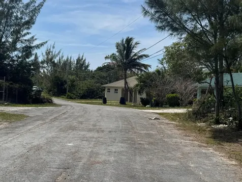 East Pine Street Grand Bahama Freeport BS