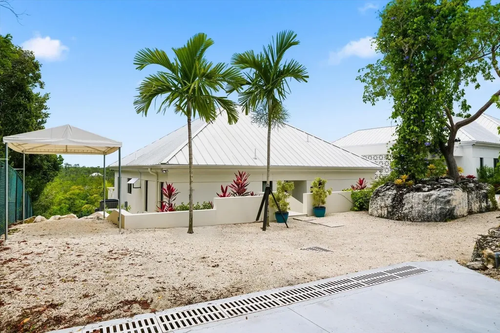 Christie Terrace Cottage New Providence Paradise Island BS