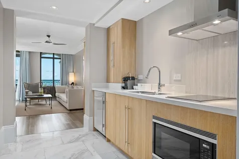 713 Rosewood New Providence Paradise Island BS