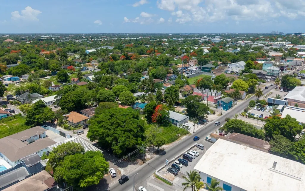 Shirley Street Lot New Providence Paradise Island BS