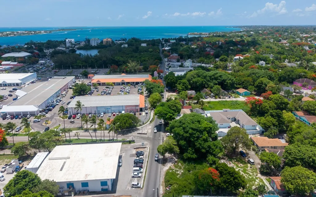 Shirley Street Lot New Providence Paradise Island BS