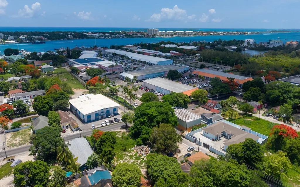 Shirley Street Lot New Providence Paradise Island BS