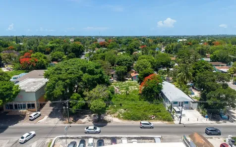 Shirley Street Lot New Providence Paradise Island BS