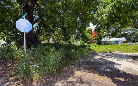Shirley Street Lot New Providence Paradise Island BS