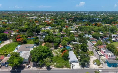 Shirley Street Lot New Providence Paradise Island BS
