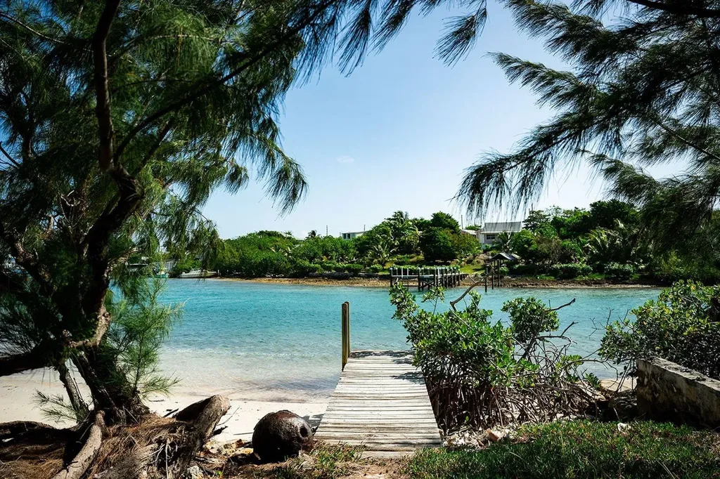 Sailor's Rest Abaco BS