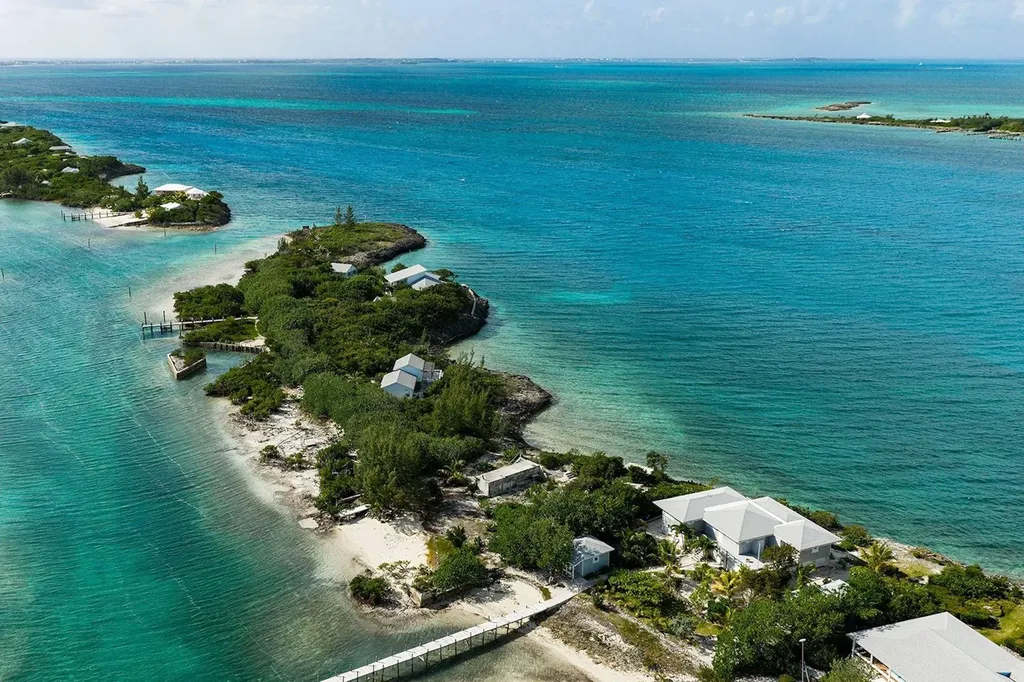 Sailor's Rest Abaco BS
