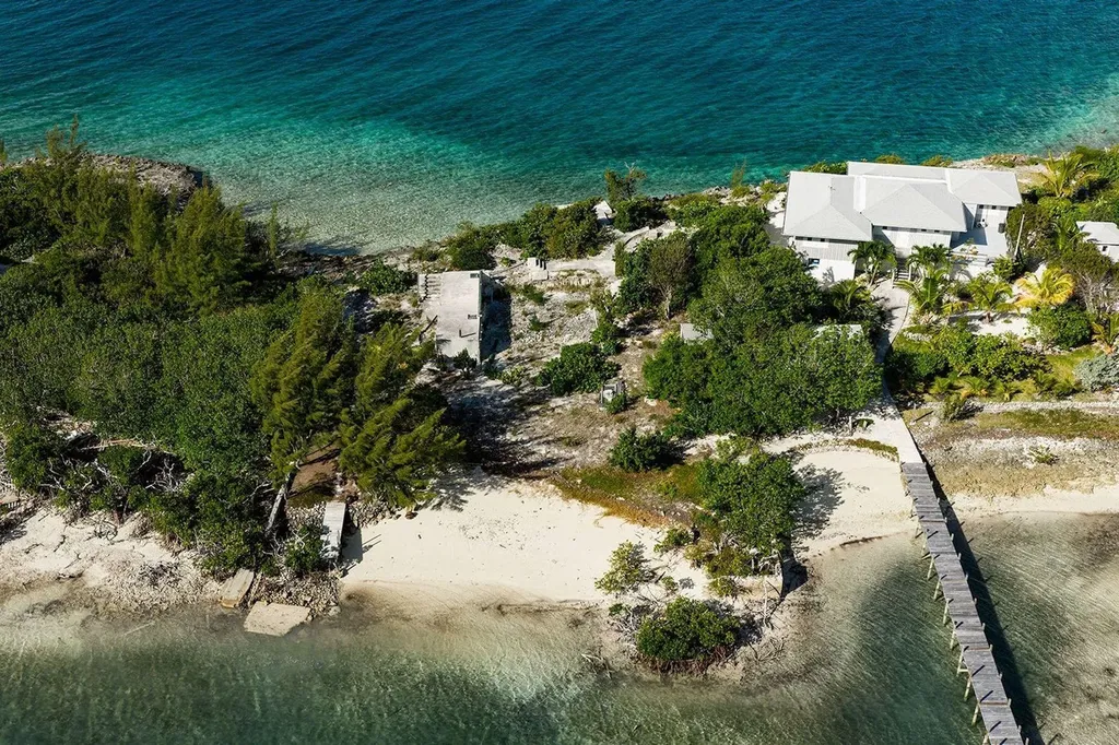 Sailor's Rest Abaco BS