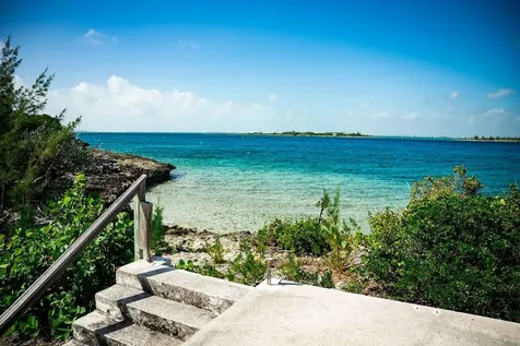 Sailor's Rest Abaco BS
