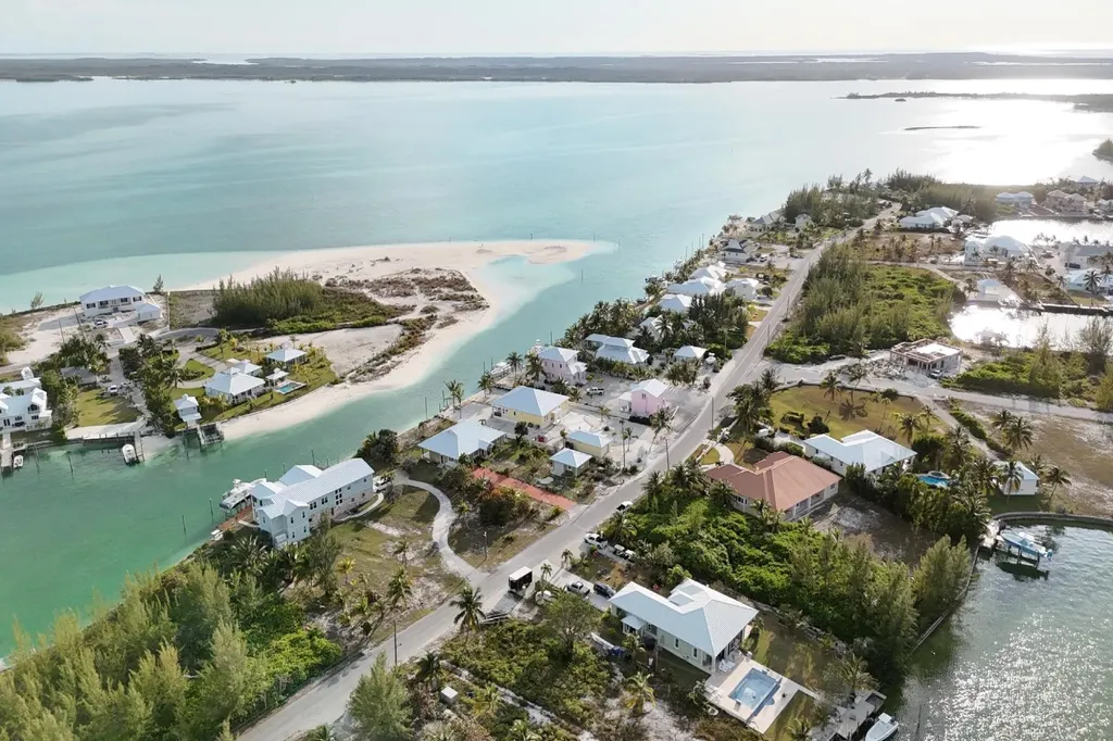 Canal Lot 13 Galleon Dr Lot 13,bay Abaco BS