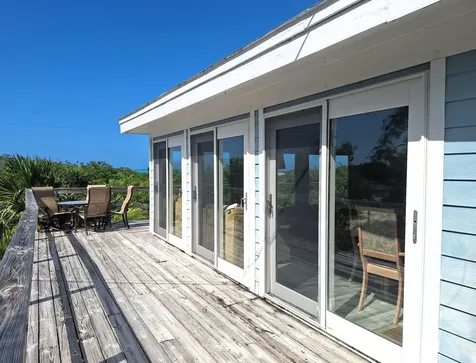Flamingo Road 11west Exuma BS