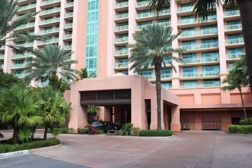 Casino Drive New Providence Paradise Island BS