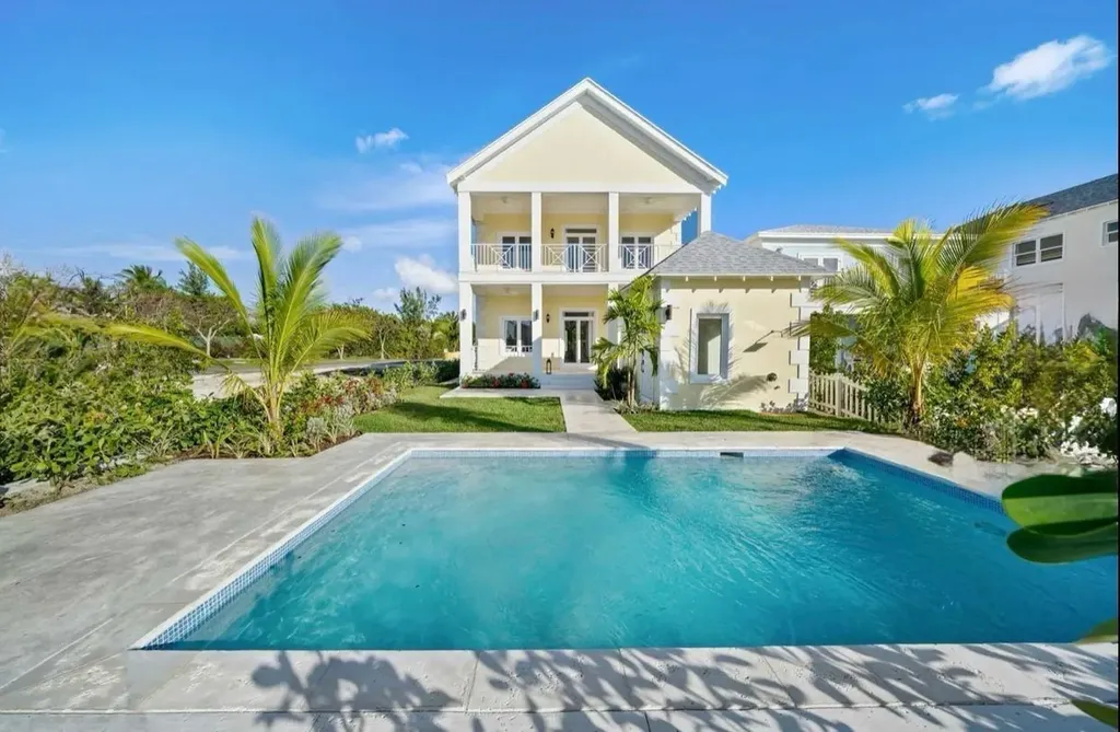 21 Coral Beach New Providence Paradise Island BS