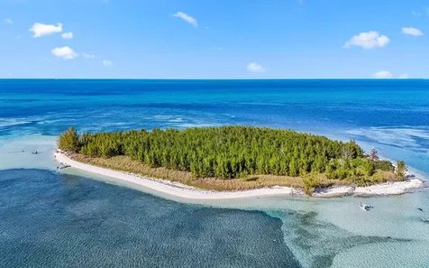 Sandy Cay, Private Island Grand Bahama Freeport BS