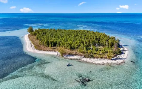 Sandy Cay, Private Island Grand Bahama Freeport BS