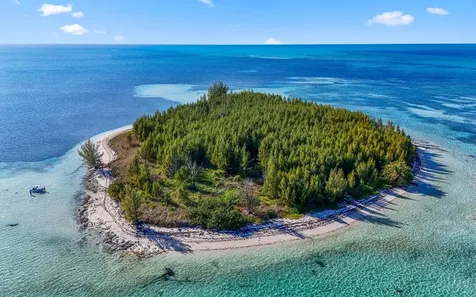 Sandy Cay, Private Island Grand Bahama Freeport BS