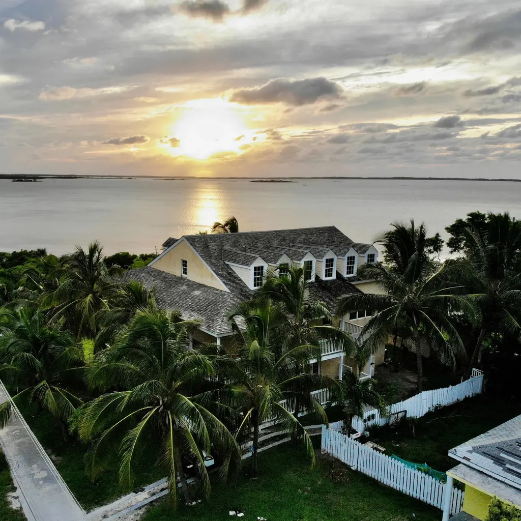 Sea Dream House 1 Eleuthera BS
