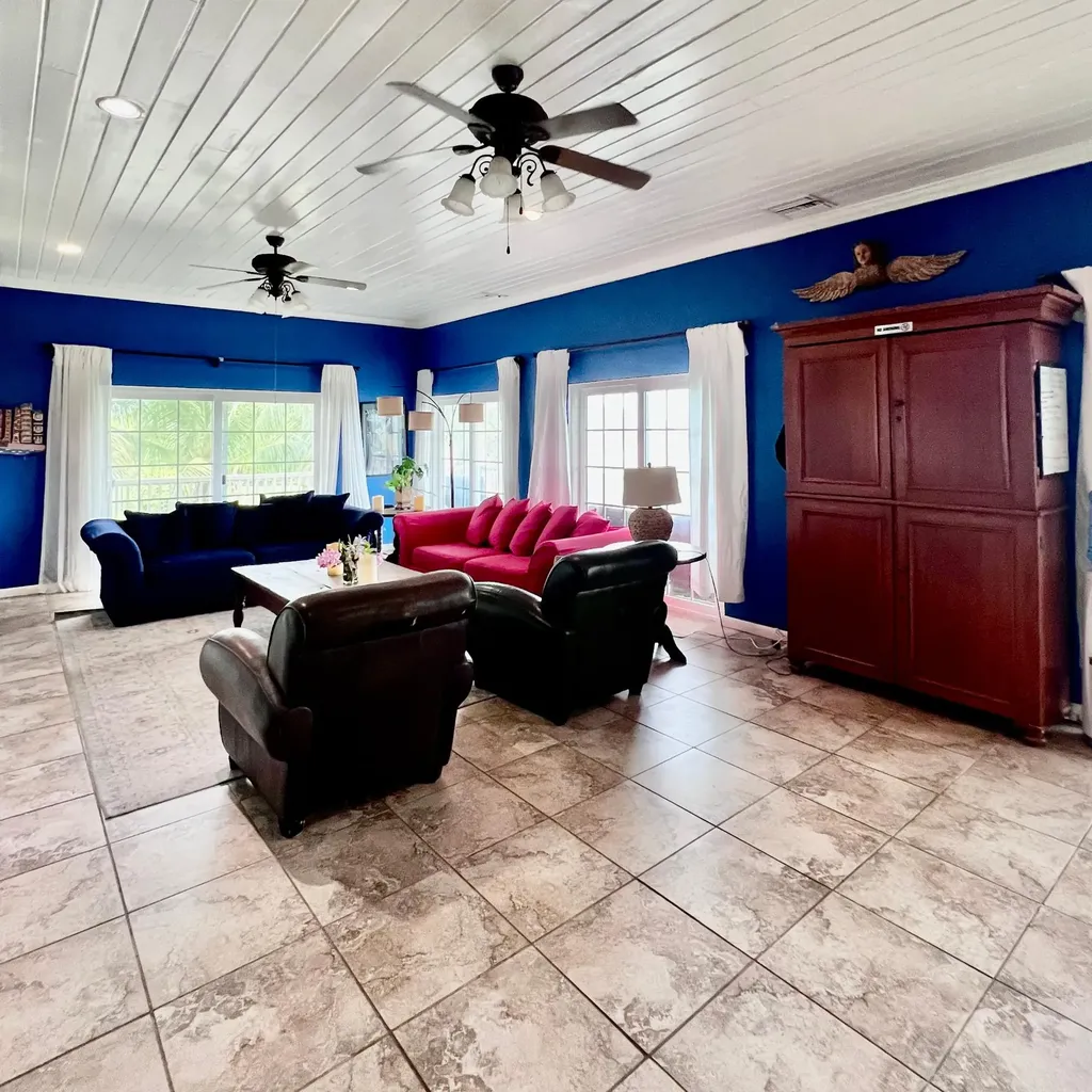 Sea Dream House 1 Eleuthera BS