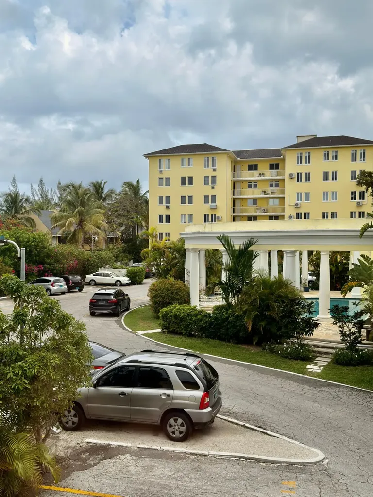 West Bay St Care Free New Providence Paradise Island BS