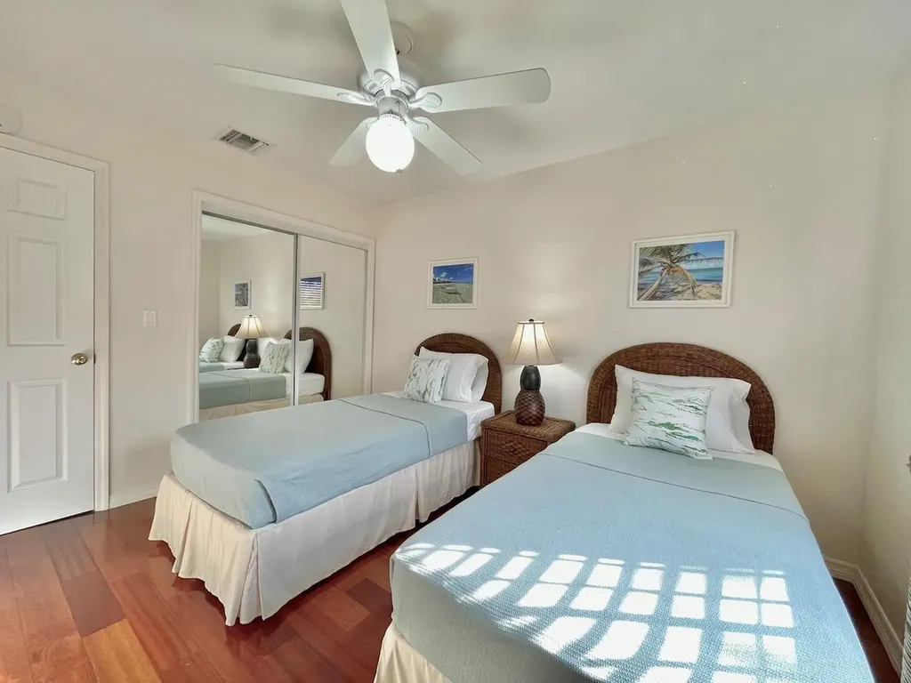 Seaview Drive New Providence Paradise Island BS