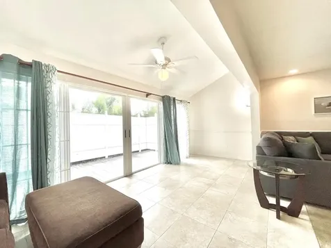 Seaview Drive New Providence Paradise Island BS