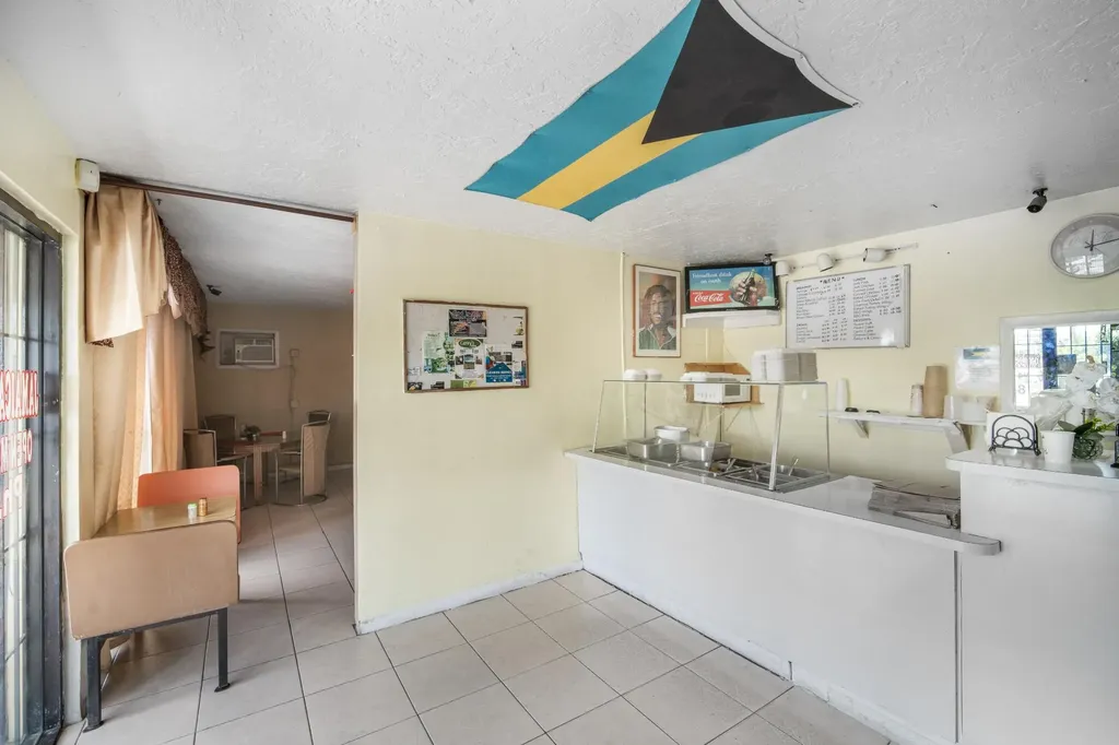 Yellow Pine Street Grand Bahama Freeport BS
