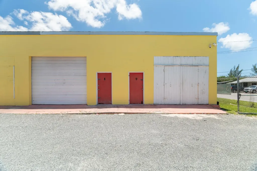Yellow Pine Street Grand Bahama Freeport BS