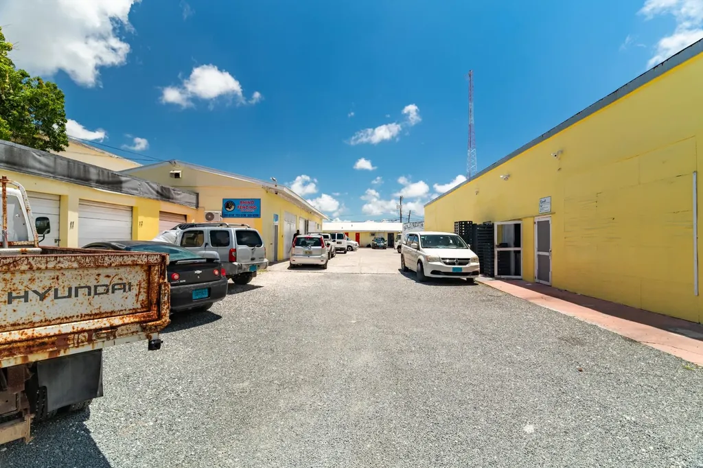Yellow Pine Street Grand Bahama Freeport BS