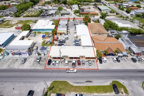 Yellow Pine Street Grand Bahama Freeport BS
