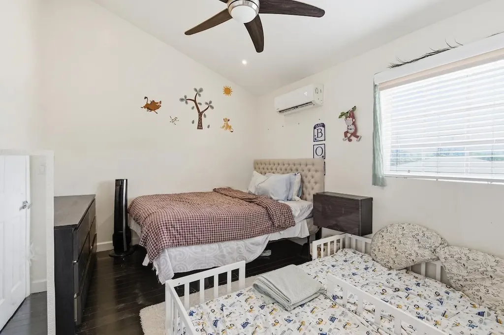 Lakeview Village Condomin 12 New Providence Paradise Island BS
