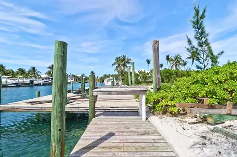 Lot 5 Block 187 Tcb Abaco BS