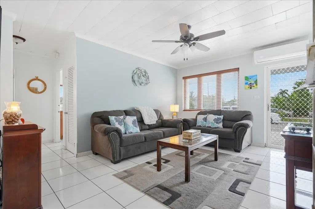 Little Blair Duplex New Providence Paradise Island BS