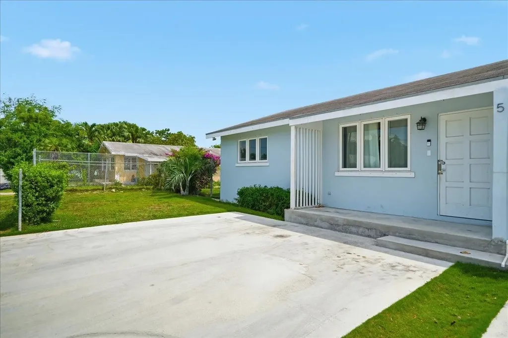 Little Blair Duplex New Providence Paradise Island BS