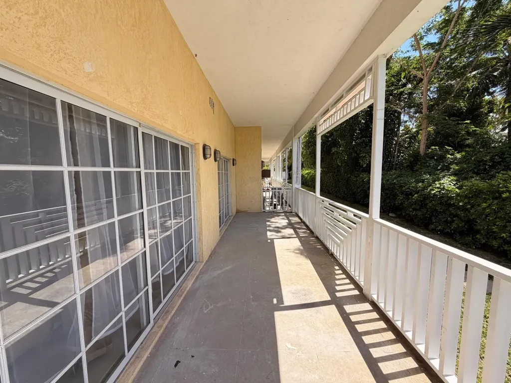 Atlantic Drive New Providence Paradise Island BS