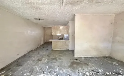 Victoria Blvd Fixer Upper New Providence Paradise Island BS