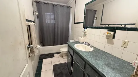 Winey Road New Providence Paradise Island BS