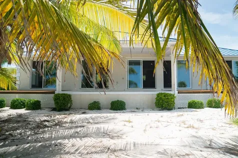 Greenwood House Cat Island BS