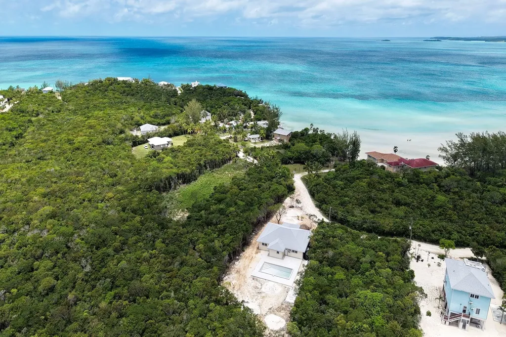 Lot 9 Eleuthera BS