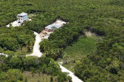 Lot 9 Eleuthera BS