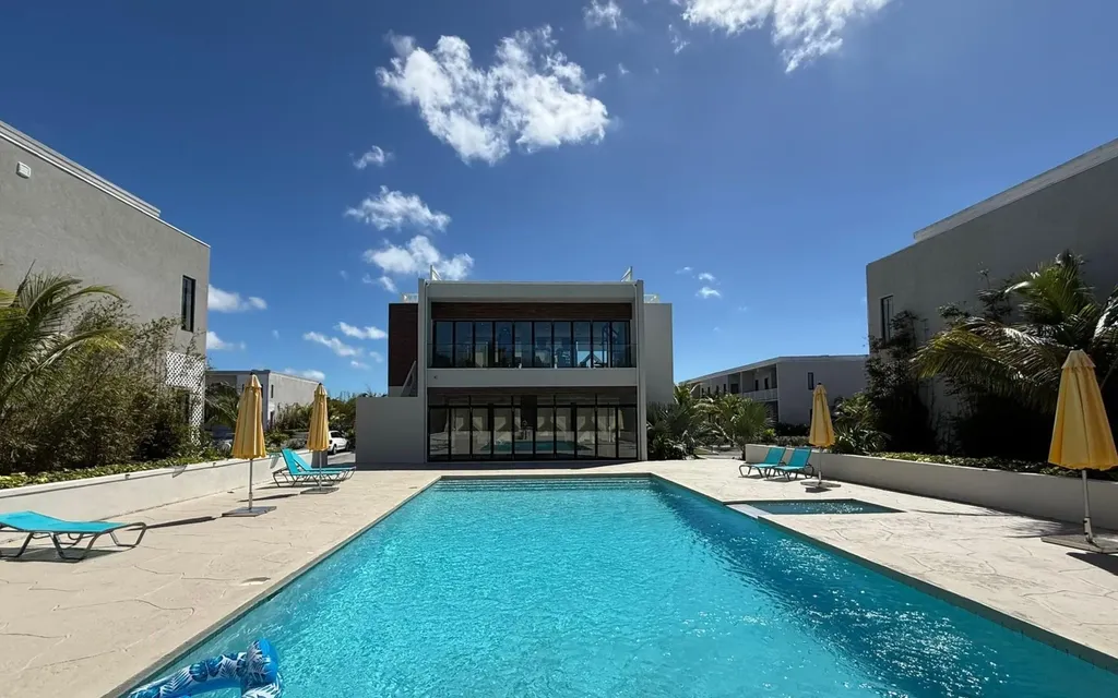Westend Condos New Providence Paradise Island BS