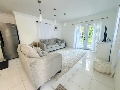 West Bay Street 985 New Providence Paradise Island BS
