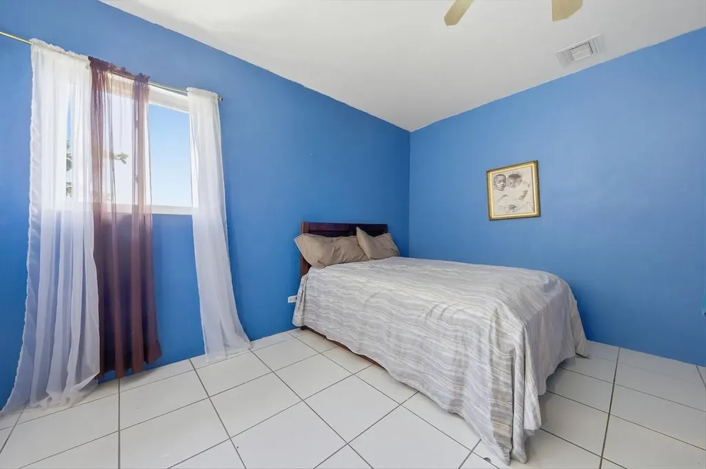 Kool Acres Duplex New Providence Paradise Island BS