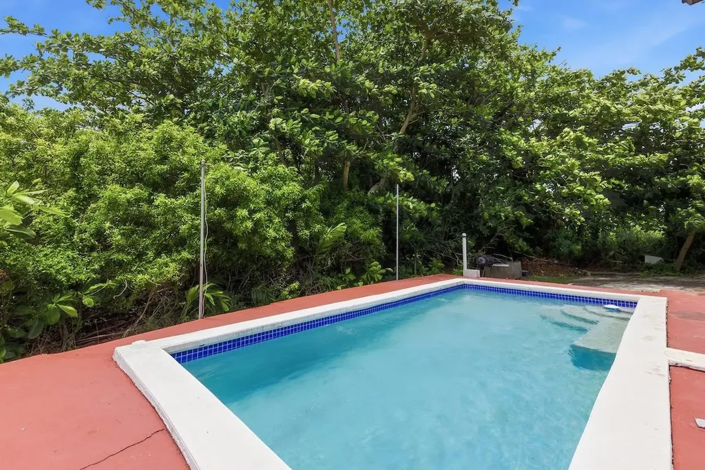 Kool Acres Duplex New Providence Paradise Island BS