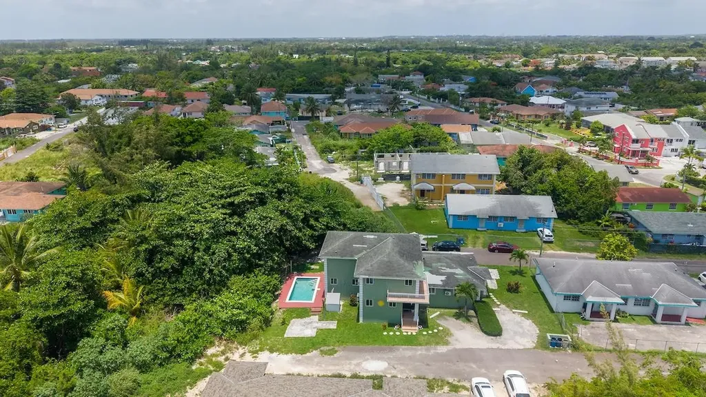 Kool Acres Duplex New Providence Paradise Island BS